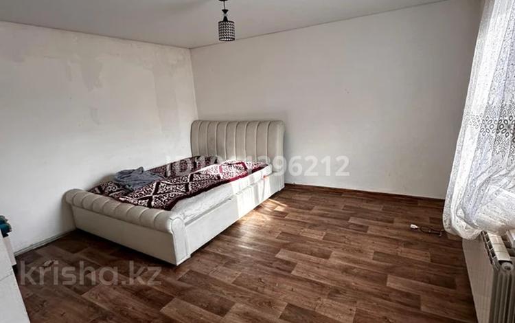 1-комнатная квартира · 40 м², мкр Айгерим-1 154 за 130 000 〒 в Алматы, Алатауский р-н — фото 2