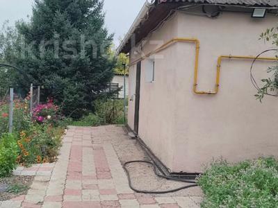 Часть дома · 3 комнаты · 67 м² · 6 сот., мкр Новый Город, Камский переулок за 21 млн ₸ в Караганде, Казыбек би р-н