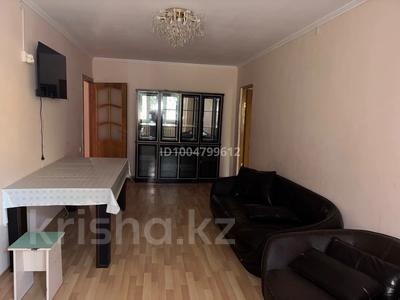 4-бөлмелі пәтер · 75 м² · 2/5 қабат, Казыбек би 20 — Казыбек би - Аскар Токмаганбетова, бағасы: 200 000 ₸ в 