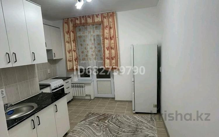 3-бөлмелі пәтер · 81 м² · 8/9 қабат, Жаңа Қала, 9ул, бағасы: 110 000 ₸ в Туркестане — фото 2