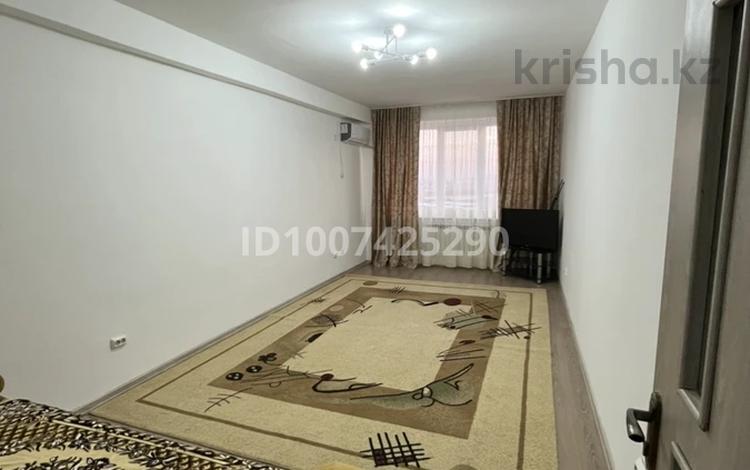 2-комнатная квартира · 64 м² · 5/9 этаж, мкр Береке за 150 000 ₸ в Атырау — фото 8