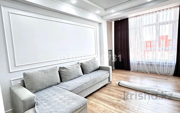 2-комнатная квартира · 77 м² · 9/10 этаж, мкр Атырау, Абулхайыр хана — Напротив цон, школа бином за 18 800 〒 — фото 2