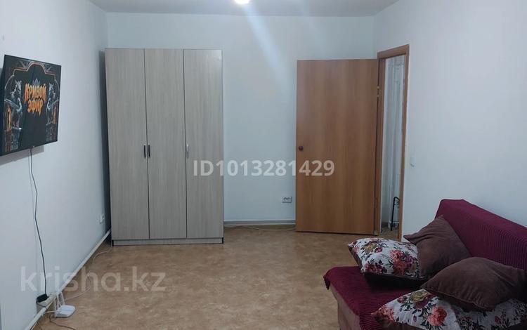 1-комнатная квартира · 42 м² · 6/9 этаж, Осипенко 1/1 за 150 000 ₸ в Павлодаре — фото 2