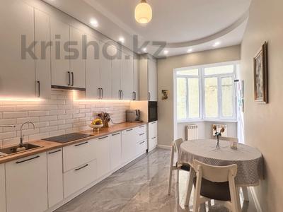 3-бөлмелі пәтер · 133 м² · 7/10 қабат, мкр Самал-2 — Аль-Фараби, бағасы: 112 млн ₸ в Алматы, Медеуский р-н