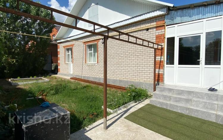 Отдельный дом · 4 комнаты · 111 м² · 10.5 сот., Розы Жамановой 94 за 28 млн 〒 в Актобе, жилой массив Акжар-2 — фото 23