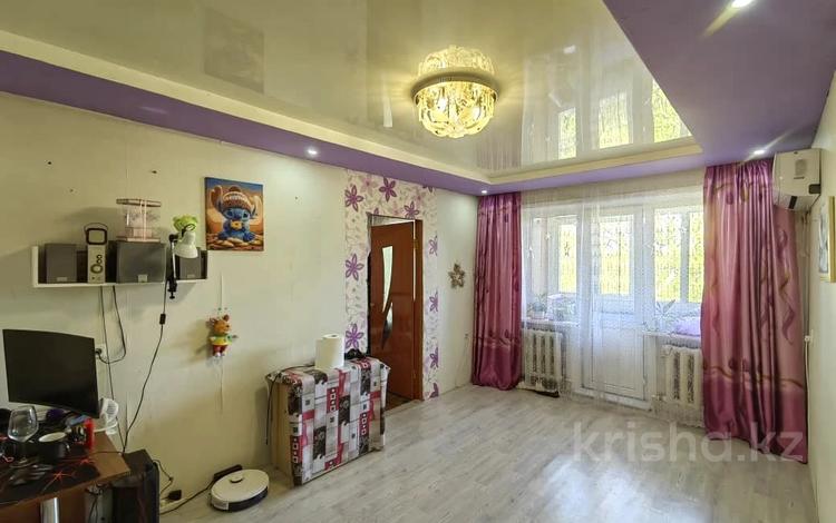 2-бөлмелі пәтер · 46 м² · 5/5 қабат, Майкудук, Майкудук, 13й микрорайон 32, бағасы: 9 млн ₸ в Караганде, Алихана Бокейханова р-н — фото 2