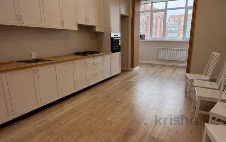 2-бөлмелі пәтер · 83 м² · 3/5 қабат, мкр. Алтын орда 351г, бағасы: 35 млн ₸ в Актобе — фото 2