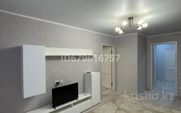 3-комнатная квартира · 60 м² · 3/5 этаж, мкр Новый Город 38/2 — В районе театра им. Станиславского за 300 000 ₸ в Караганде, Казыбек би р-н — фото 2