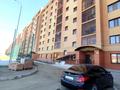 3-комнатная квартира, 90 м², 1/9 этаж помесячно, Муканова за 250 000 〒 в Караганде — фото 20