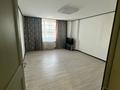 3-комнатная квартира, 85 м² помесячно, Бухар жырау 20б за 350 000 〒 в Астане, Нура р-н — фото 2
