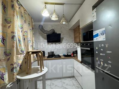 2-комнатная квартира · 48 м² · 5/5 этаж, 4 60 за 16.5 млн ₸ в Атырау, мкр Авангард-2