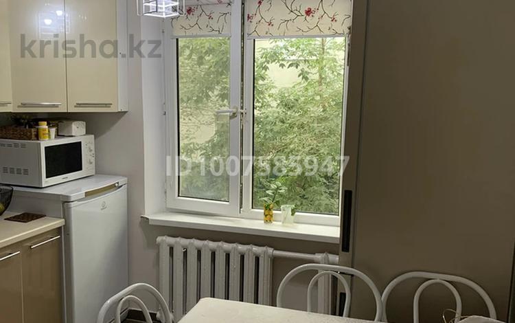 4-бөлмелі пәтер · 80 м² · 1/5 қабат, Владимирского 100 — Конечная остановка Авангард, бағасы: 28.5 млн ₸ в Атырау — фото 2