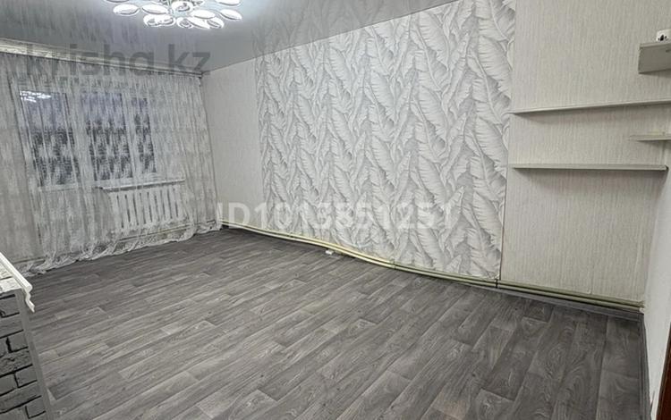 2-комнатная квартира · 44 м² · 3/3 этаж, Бабаева 1 за 200 000 ₸ в  — фото 2