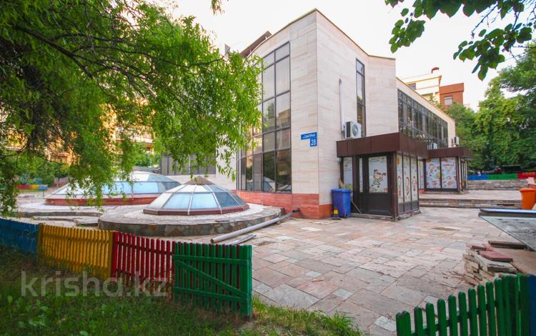 Свободное назначение, офисы, магазины и бутики, склады, общепит, салоны красоты, бани, гостиницы и зоны отдыха, медцентры и аптеки, образование, развлечения · 637 м² за 560 млн ₸ в Алматы, Бостандыкский р-н — фото 84