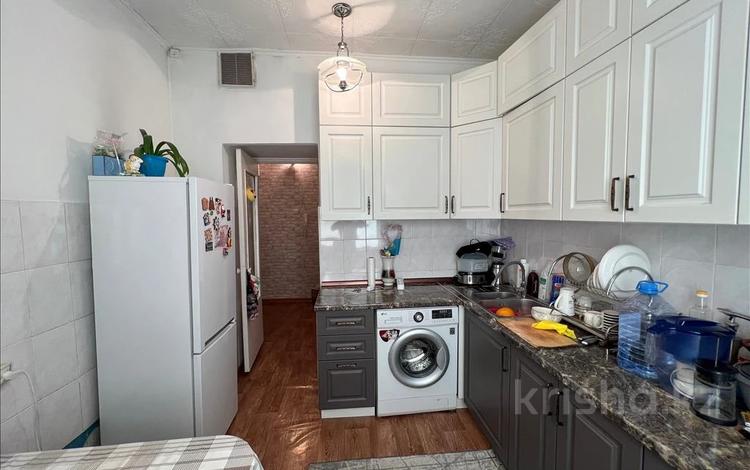 1-комнатная квартира · 41 м² · 8/9 этаж, мкр Тастак-2, грановская за 25.5 млн 〒 в Алматы, Алмалинский р-н — фото 2