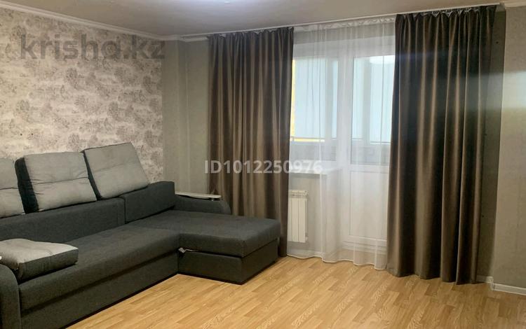 1-бөлмелі пәтер · 48 м² · 2/9 қабат, ул. Братьев Дюсембиновых 12А, бағасы: 18 млн ₸ в Павлодаре — фото 2