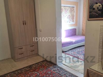 Отдельный дом · 1 комната · 30 м², Суюнбая 31 — Райымбека за 100 000 ₸ в Булактах