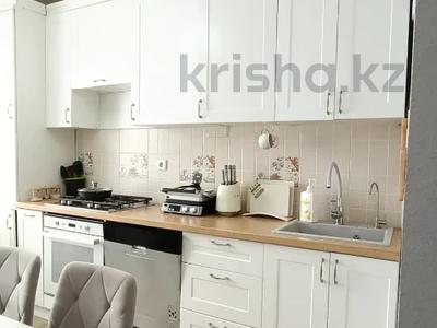 3-бөлмелі пәтер · 64.4 м² · 5/9 қабат, мкр 8, 101стрилковой бр., бағасы: 24.3 млн ₸ в Актобе