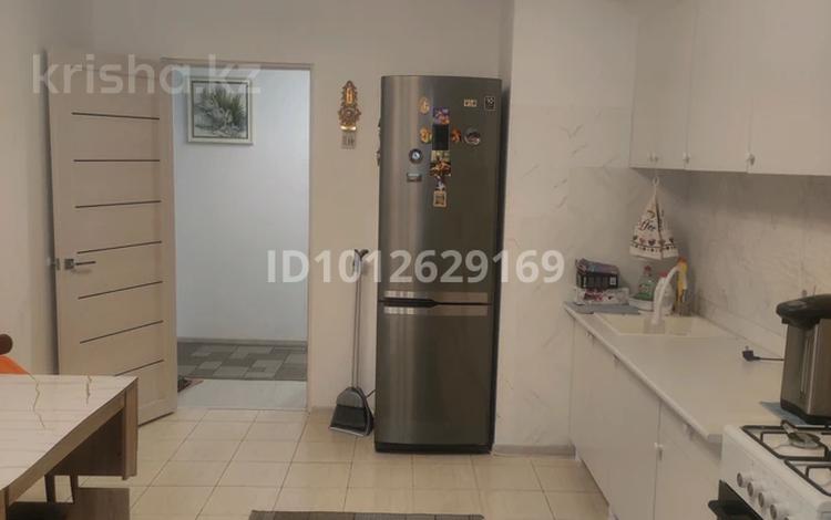 2-комнатная квартира · 71 м² · 2/9 этаж, мкр Шугыла 340/35 - 340/35 к17 за 39 млн ₸ в Алматы, Наурызбайский р-н — фото 13
