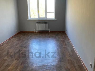 2-комнатная квартира · 71 м² · 3/3 этаж, Кирпичная за 18 млн 〒 в Актобе, жилой массив Кирпичный