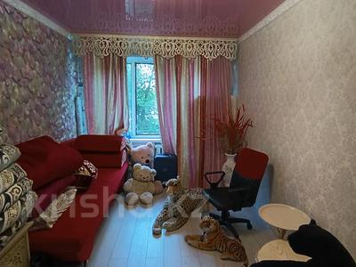 1 бөлме · 59 м² · 2/5 қабат, Поповича 2, бағасы: 40 000 ₸ в Уральске