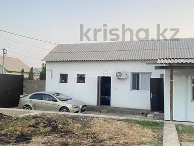 Отдельный дом · 3 комнаты · 120 м² · 8 сот., мкр Самал-3 7093 — Ул.Келес за 28 млн 〒 в Шымкенте, Абайский р-н