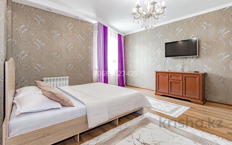 1-комнатная квартира · 45 м² · 8/14 этаж, Сарайшык 7 за 2 500 ₸ в Астане, Есильский р-н — фото 2