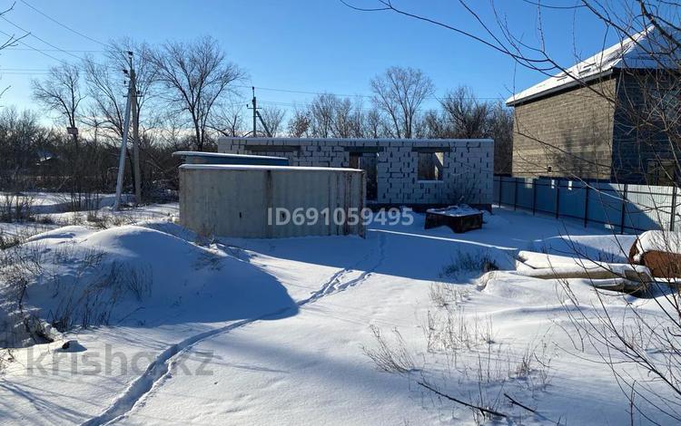 Отдельный дом · 4 комнаты · 150 м² · 10 сот., Самал 3 за 25 млн ₸ в Уральске — фото 2