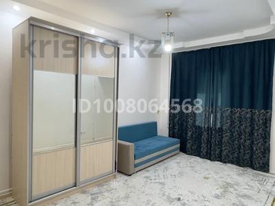 4-бөлмелі пәтер · 90 м² · 6/9 қабат, мкр Сары Арка 29 — Самом центре города на улица сатпаева рядом пересечение таймановой рядом БЦ Сары Арка ресторан Ташкент,Миндал, бағасы: 500 000 ₸ в Атырау