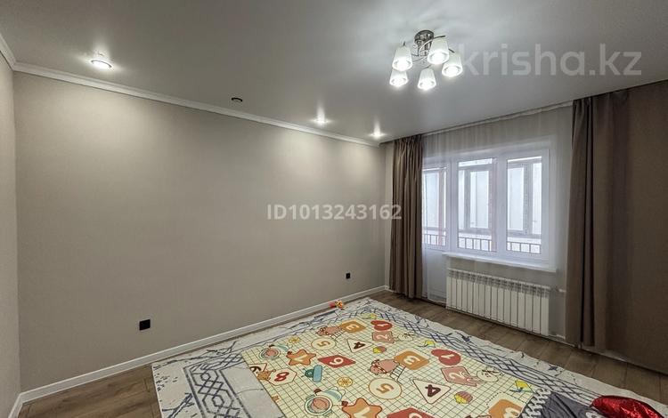 3-комнатная квартира · 93 м² · 7/9 этаж, мкр Мясокомбинат, Ружейникова 14 — Ружейникова за 29.5 млн ₸ в Уральске — фото 2