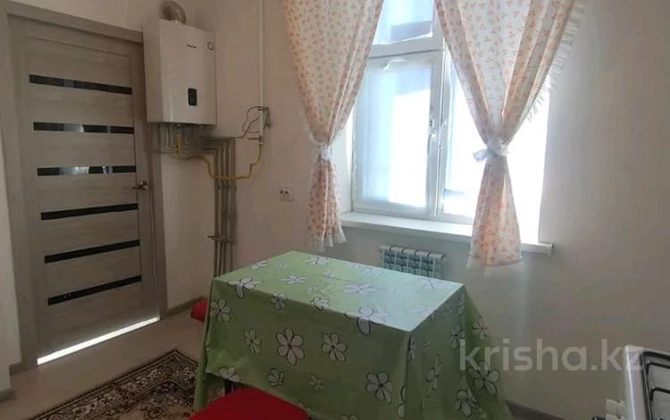1-бөлмелі пәтер · 60 м² · 1/7 қабат, 24улица 16 — Рядом стадион арена , школа жайлы , народный банк, бағасы: 80 000 ₸ в Туркестане — фото 2