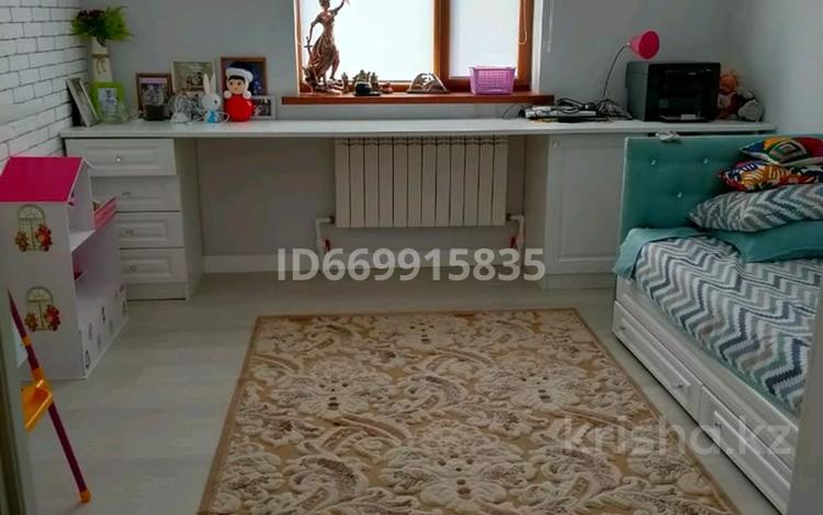 Жеке үй · 5 бөлме · 255 м² · 10 жүзд., улица Салауат 3, бағасы: 60 млн ₸ в Актобе, жилой массив Жанаконыс — фото 40