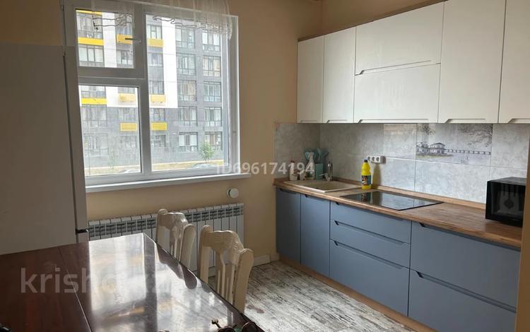 1-комнатная квартира, 42 м², 2/12 этаж, Улы Дала 82