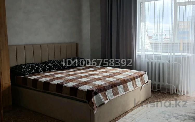 1-комнатная квартира · 48 м² · 8/9 этаж, Карагайлы 36 — Напротив Абай арены за 12 000 ₸ в Семее, Красный Кордон — фото 2