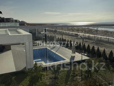 Отдельный дом · 4 комнаты · 292 м² · 9 сот., Теплый пляж — Возле риксоса за 185 млн 〒 в Актау