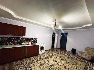 Отдельный дом · 2 комнаты · 73 м², Хамраева 76 за 150 000 ₸ в 