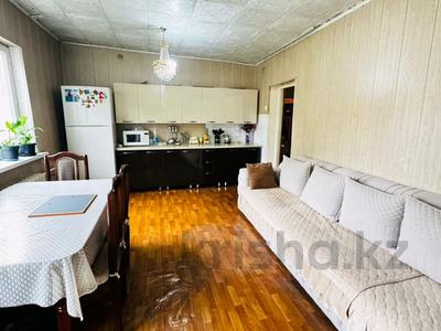 Отдельный дом · 4 комнаты · 95 м² · 6 сот., Казыбек би — Казыбек би за 26 млн 〒 в Каскелене