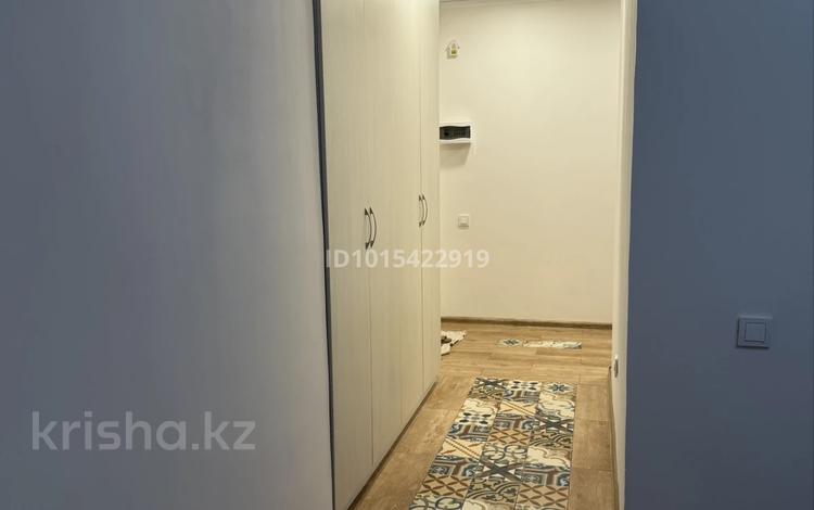 1-комнатная квартира · 37 м² · 5/12 этаж, мкр Акбулак, 1-я улица за 200 000 ₸ в Алматы, Алатауский р-н — фото 2