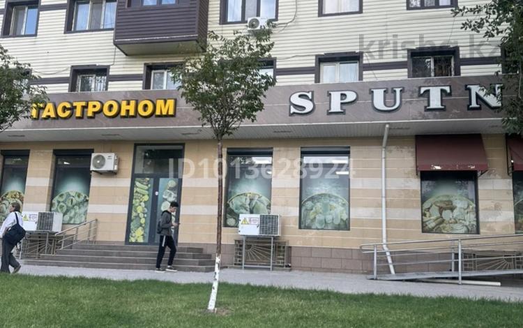 2-бөлмелі пәтер · 52 м² · 3/5 қабат, Байтурсынов 5, бағасы: 23.3 млн ₸ в Шымкенте, Аль-Фарабийский р-н — фото 2
