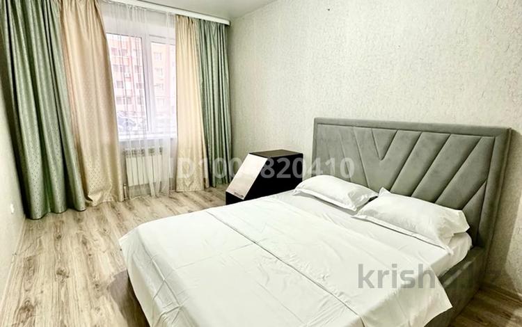 2-комнатная квартира · 60 м² · 1/9 этаж, Береке 60 — Назарбаева Костанай Плаза за 16 000 ₸ — фото 2