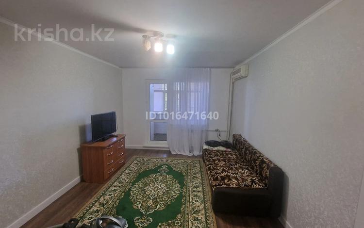 2-комнатная квартира · 54 м² · 1/5 этаж, 10 микрорайон 10 за 140 000 ₸ в Аксае — фото 2