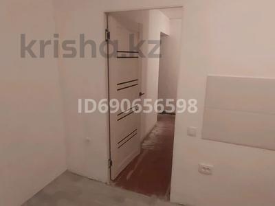 2-комнатная квартира · 43 м² · 4/4 этаж, Абая 200 за 150 000 〒 в Таразе