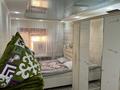 2-бөлмелі пәтер · 50 м² · 7/7 қабат, 11-ш/а. 41 — Қасында мектеп садик бар Заманның қасында,Мешітте жақын,больницада тиіп тұр жолдың бойы қаланың ортасы, бағасы: 12 млн ₸ в Актау, 11-й мкр — фото 3