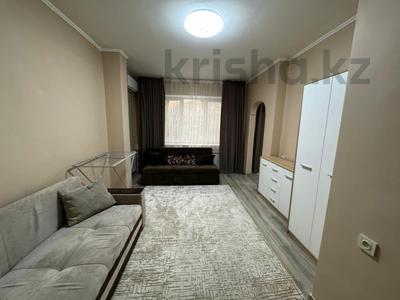 1-комнатная квартира, 35 м², 3/9 этаж, жандосова за 31.5 млн 〒 в Алматы, Бостандыкский р-н