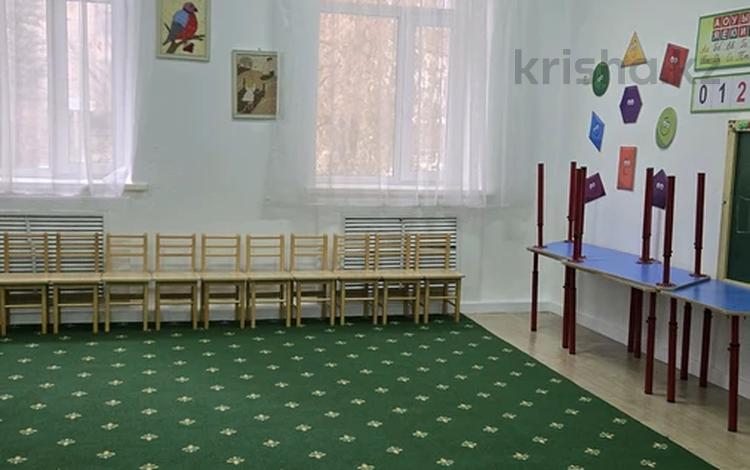 Свободное назначение, офисы, магазины и бутики, склады, общепит, салоны красоты, бани, гостиницы и зоны отдыха, медцентры и аптеки, образование, развлечения · 550 м² за 300 млн ₸ в Астане, Сарыарка р-н — фото 5