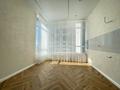 2-комнатная квартира · 70 м² · 8/20 этаж, Жумекен Нажимеденов 33 за 47.6 млн ₸ в Астане, Сарайшык р-н