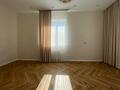 2-комнатная квартира · 70 м² · 8/20 этаж, Жумекен Нажимеденов 33 за 47.6 млн ₸ в Астане, Сарайшык р-н — фото 13