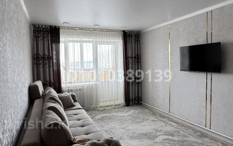 2-комнатная квартира · 65.7 м² · 5/5 этаж, Строителей 36 за 17.5 млн ₸ в Аксу — фото 2