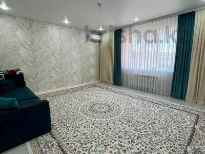 3-комнатная квартира · 112.9 м² · 5/5 этаж, мкр. Алтын орда, Ораза Татеулы за 36.8 млн ₸ в Актобе