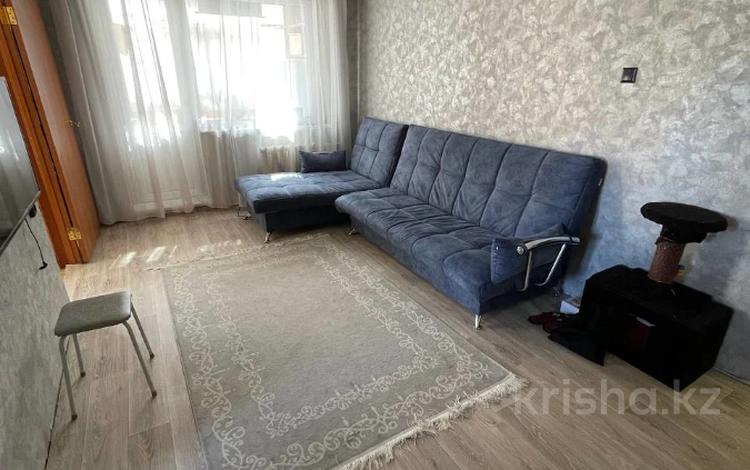 3-комнатная квартира · 47.5 м² · 2/5 этаж, Г. Каирбекова 375 за 17 млн 〒 в Костанае — фото 2